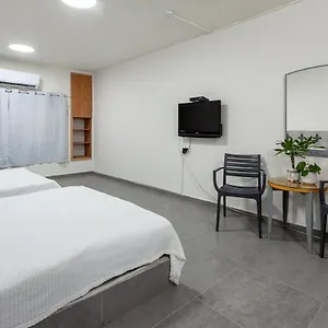 Hostel Little Hostel-5 Min Walk To The, Eilat